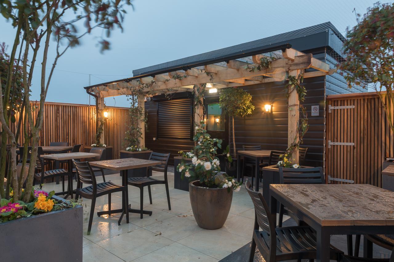The John Russell Fox Wetherspoon Hotel Andover Luaran gambar