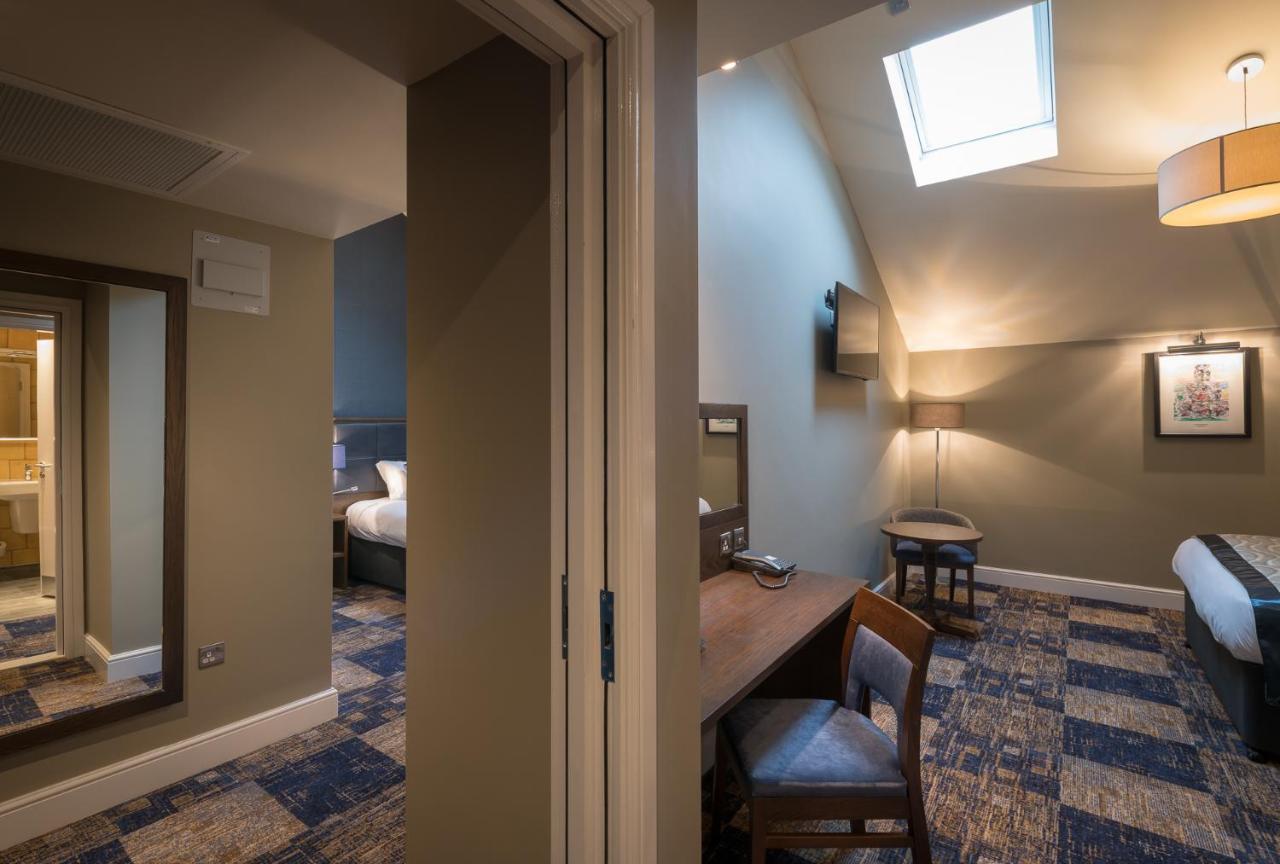 The John Russell Fox Wetherspoon Hotel Andover Luaran gambar
